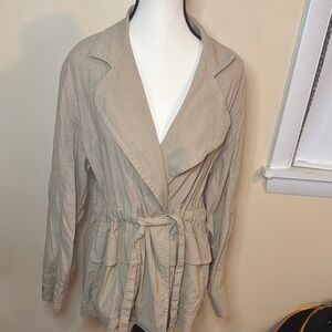 VINCE Drapey Linen-blend light tan cream Jacket Sz S tie front